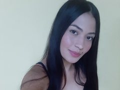 Nati_99 - female with brown hair and  small tits webcam at ImLive