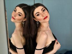 NorraJoice - female with black hair webcam at ImLive