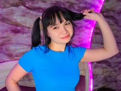 OliviaBaer - female with black hair and  small tits webcam at LiveJasmin