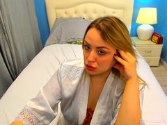 OliviaSparkle - blond female webcam at ImLive