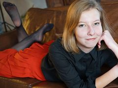 PolinaVeber - blond female with  small tits webcam at ImLive