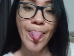 ruslana75 - female with black hair webcam at ImLive