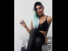 SabrinaStarsx - shemale webcam at xLoveCam