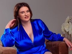 SaraCllaire - female with brown hair and  big tits webcam at LiveJasmin