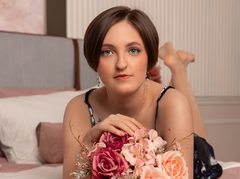 KatyTenderme - female with brown hair webcam at LiveJasmin