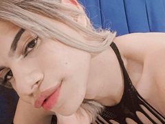 Sexynahomy24 - shemale with brown hair webcam at ImLive