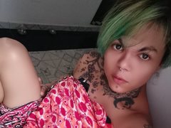 serena_vedette - shemale webcam at ImLive