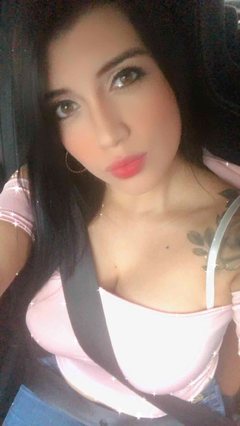 AmeliaCerry - female with black hair and  small tits webcam at LiveJasmin