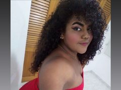 SharomAdams - female webcam at ImLive