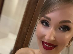 SofiaRain - female with brown hair and  small tits webcam at ImLive