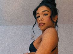 Stefanyengelx - shemale with black hair webcam at ImLive