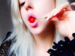 Super_Dreamer - blond female webcam at ImLive