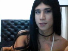taimyb - shemale with black hair webcam at ImLive