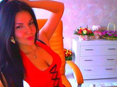 AnnieFox - female with brown hair and  big tits webcam at ImLive