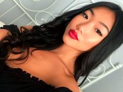 TheAsianBeauty - female with black hair and  small tits webcam at ImLive