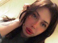 EvaBank - shemale with brown hair and  small tits webcam at LiveJasmin