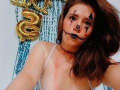 ValenSlavee - female with red hair and  small tits webcam at ImLive