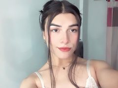 ValenDolly - shemale with black hair and  small tits webcam at xLoveCam