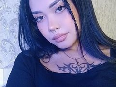 VioricaDi - female with black hair and  small tits webcam at ImLive