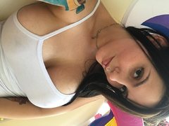 WONDERWOMAN36DD - female with brown hair and  big tits webcam at ImLive