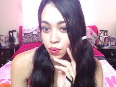 xxshemalehornyx - shemale with brown hair and  small tits webcam at ImLive