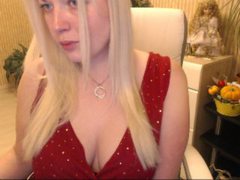 YouLucky - blond female with  big tits webcam at ImLive