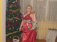 YourSexyHottie - blond female with  big tits webcam at ImLive