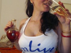 YourSweetLittleLady - female with brown hair and  big tits webcam at ImLive