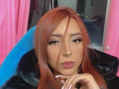 LilyBoneth - female with brown hair and  big tits webcam at LiveJasmin