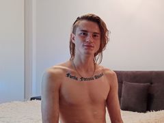 AdamWorlak - male webcam at LiveJasmin