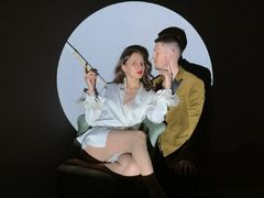 AlyceAndDanny - couple webcam at LiveJasmin