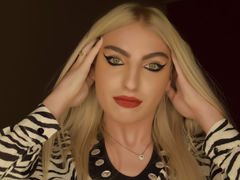 LexyKelly - blond female with  small tits webcam at LiveJasmin