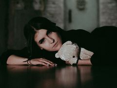 AmeliaCatardi - female with brown hair and  big tits webcam at LiveJasmin