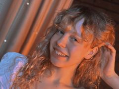 AnabelBelami - blond female with  small tits webcam at LiveJasmin