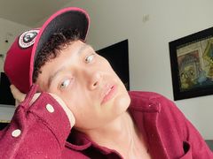 AndreWest - male webcam at LiveJasmin