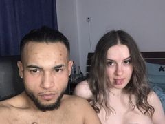 AndreeaandMircea - couple webcam at LiveJasmin