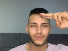 AndresLong - male webcam at LiveJasmin