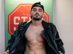 AndrewKai - male webcam at LiveJasmin