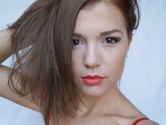 AngelAlessa - female with brown hair and  small tits webcam at LiveJasmin