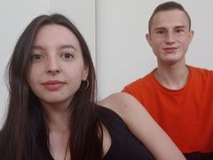 AnnaAntonio - couple webcam at LiveJasmin