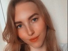 AnnaFerera - blond female webcam at LiveJasmin