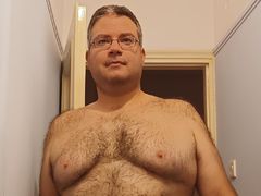 ApostBear - male webcam at LiveJasmin