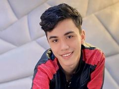 AronCooperr - male webcam at LiveJasmin