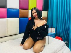 AuraMoon - female with black hair and  big tits webcam at LiveJasmin