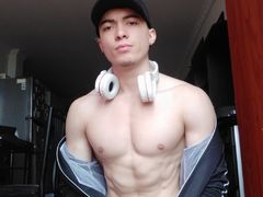 AxelMurphys - male webcam at LiveJasmin