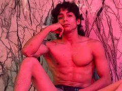 AxelRose - male webcam at LiveJasmin