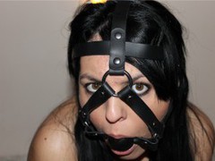 spiritual_whore - female with black hair webcam at ImLive