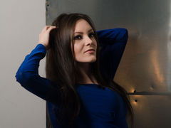 AliceMellin - female with brown hair and  small tits webcam at LiveJasmin