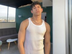 BrieloAular - male webcam at LiveJasmin