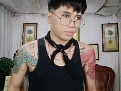 CalvinMckenzie - male webcam at LiveJasmin